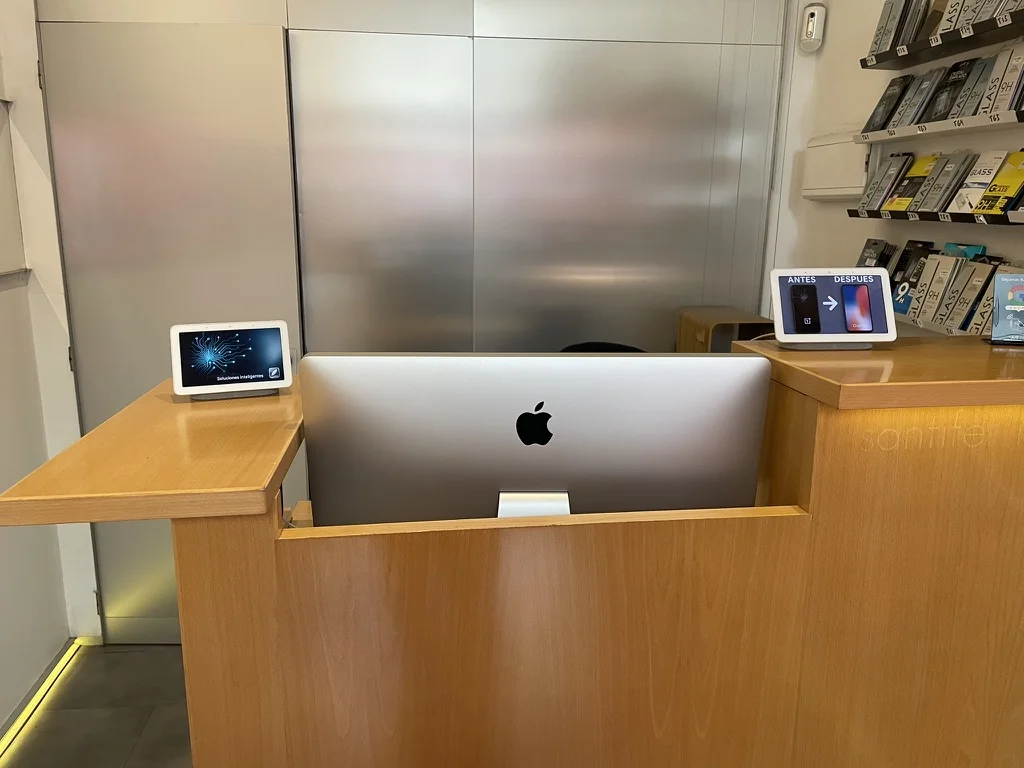 Mostrador de Santifer iRepair con smart displays